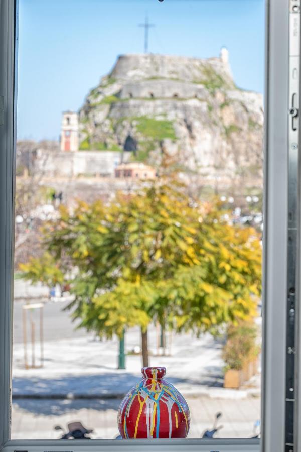 Kantoni Luxury Apartament *