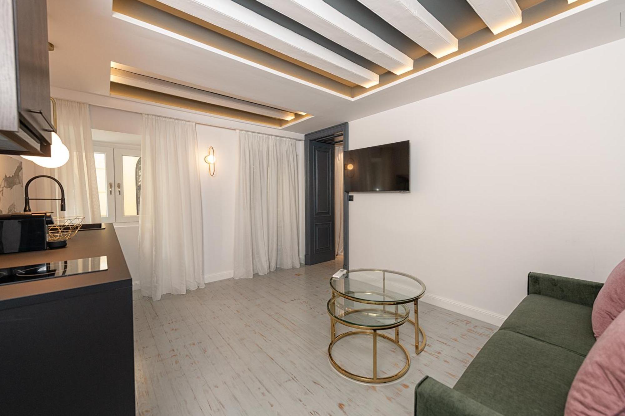Kantoni Luxury Apartament